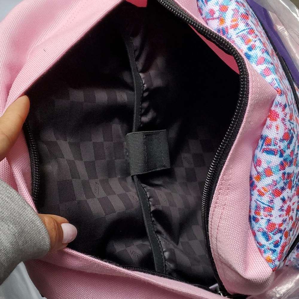 Vans Backpack - Picture 2 of 2